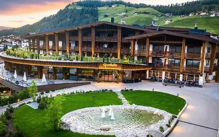 Granbaita Dolomites 5* Selva di Val Gardena